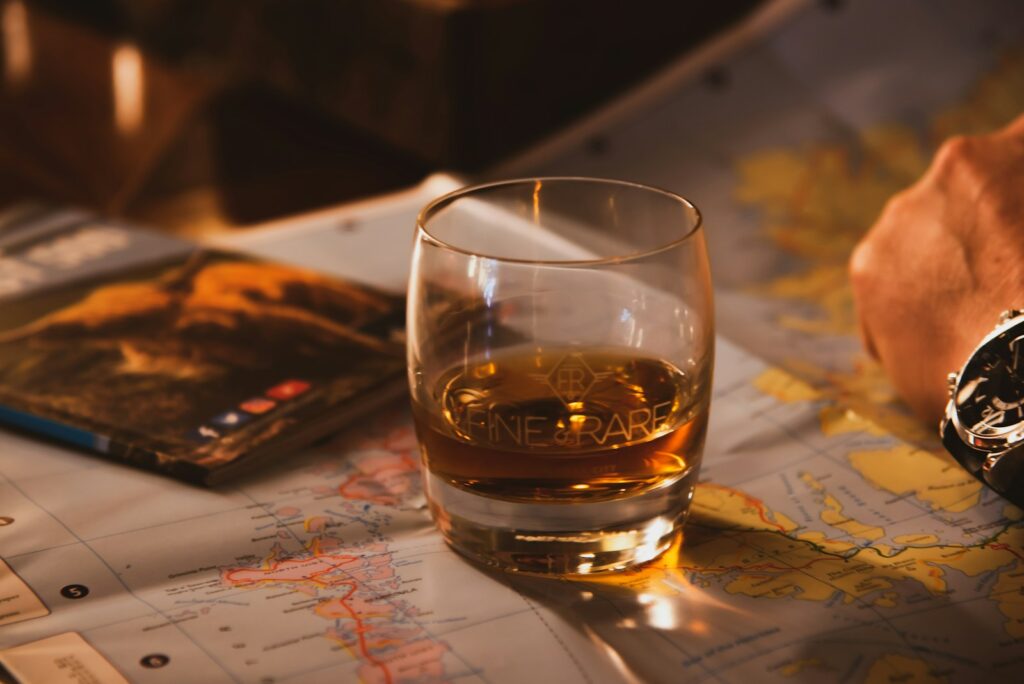 sklenice whisky